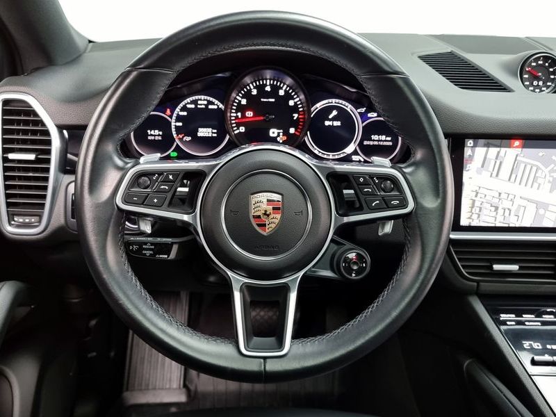 2020 Porsche Cayenne 3.0 Coupe photo 13