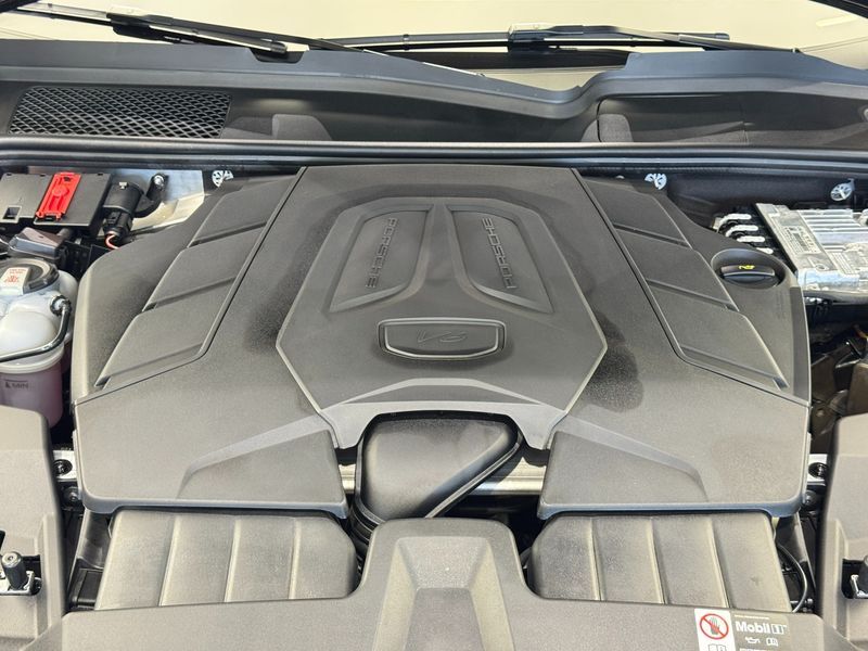 2025 Porsche Cayenne 3.0 Coupe photo 20
