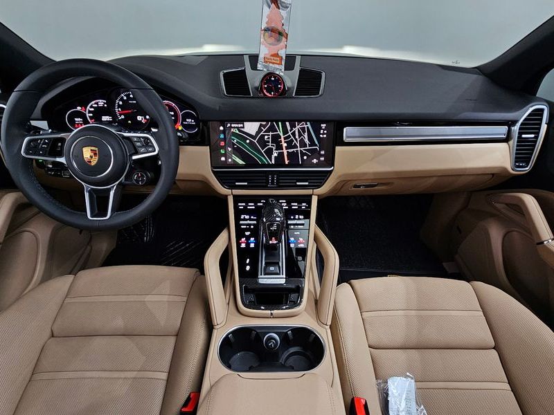 2023 Porsche Cayenne 3.0 PLATINUM EDITION photo 7