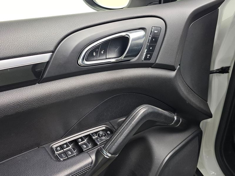2013 Porsche Cayenne 3.0 Diesel 958 photo 12