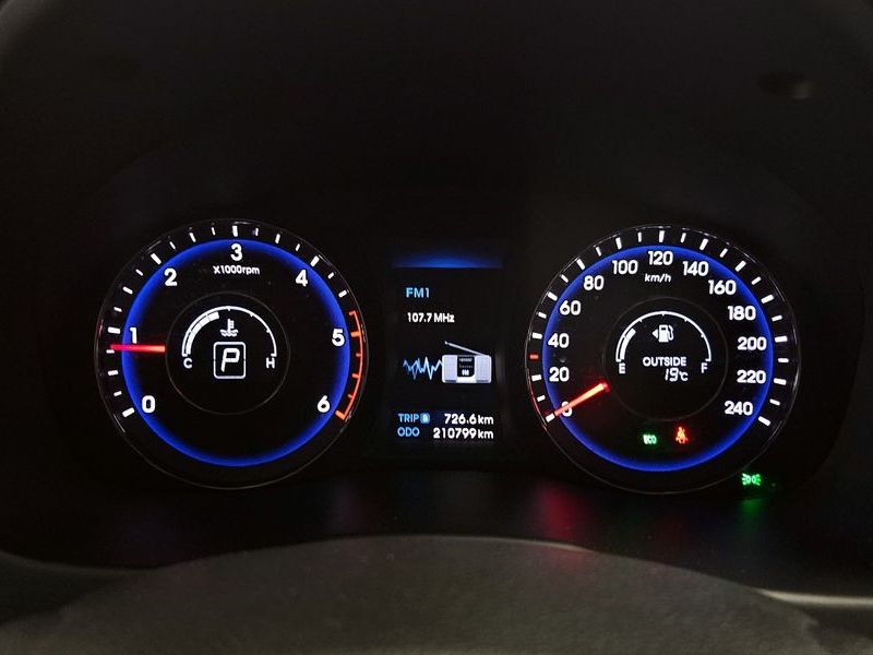 2012 Hyundai i40 살룬 1.7 VGT Modern photo 8