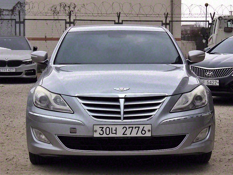 2012 Hyundai Genesis BH 330 GRAND Standard photo 1