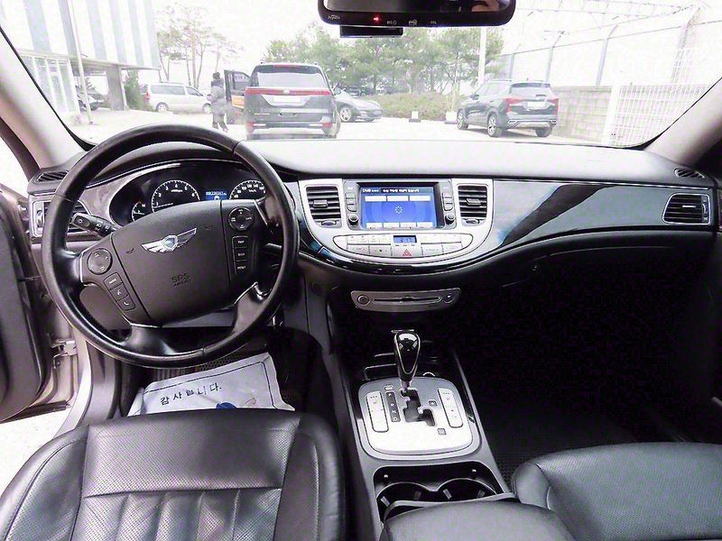 2012 Hyundai Genesis BH 330 GRAND Standard photo 7