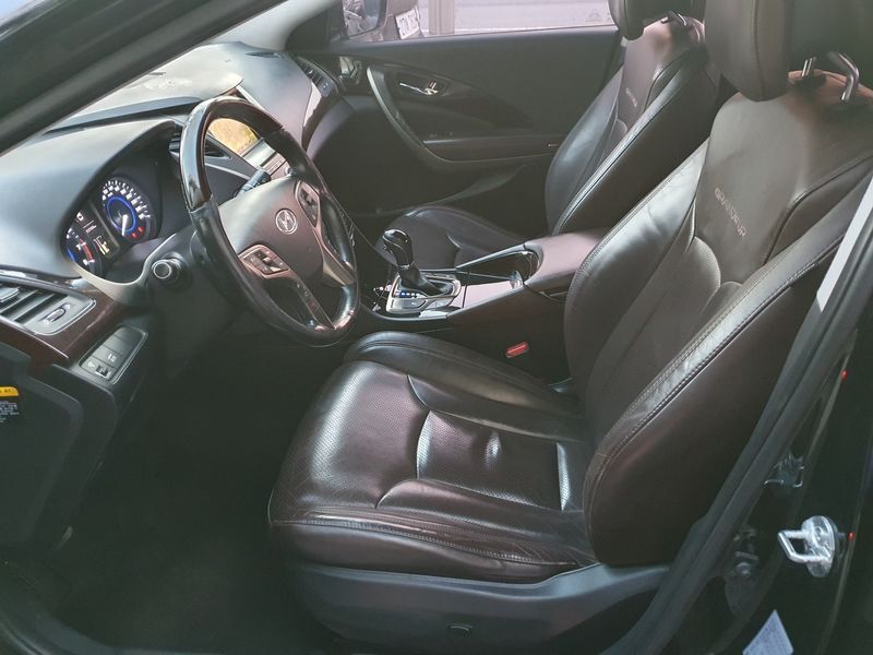 2012 Hyundai Grandeur HG240 Luxury photo 9