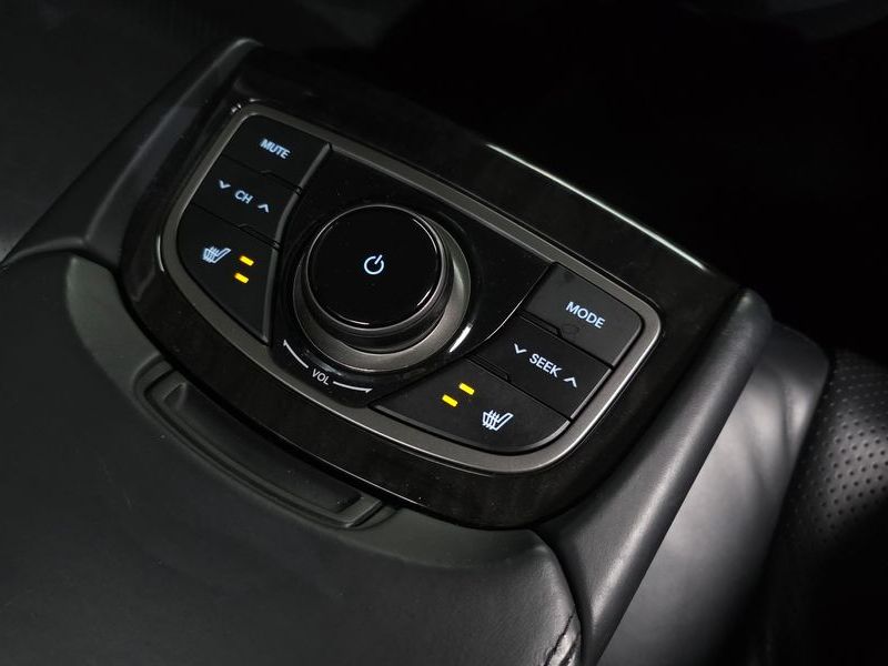 2012 Hyundai Grandeur HG240 Luxury photo 16