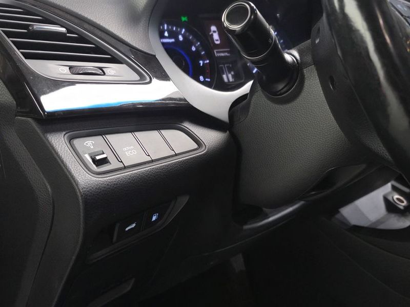 2012 Hyundai Grandeur HG240 Luxury photo 17