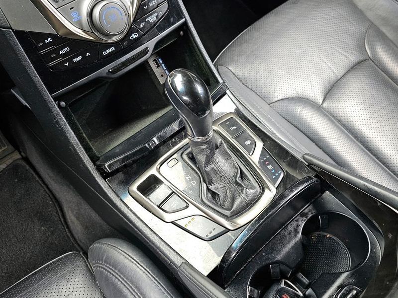 2012 Hyundai Grandeur HG300 Noble photo 9