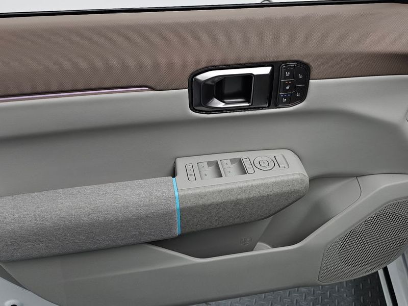 2027 Kia EV4 Long Range 2WD Earth photo 24