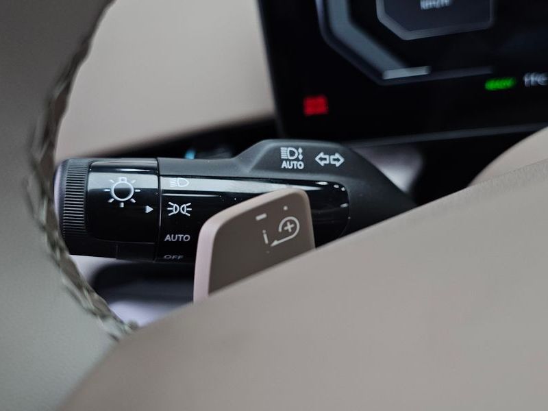 2027 Kia EV4 Long Range 2WD Earth photo 28