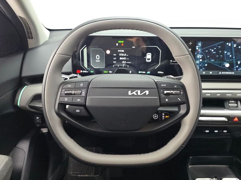 2027 Kia EV4 Long Range 2WD Air photo 13