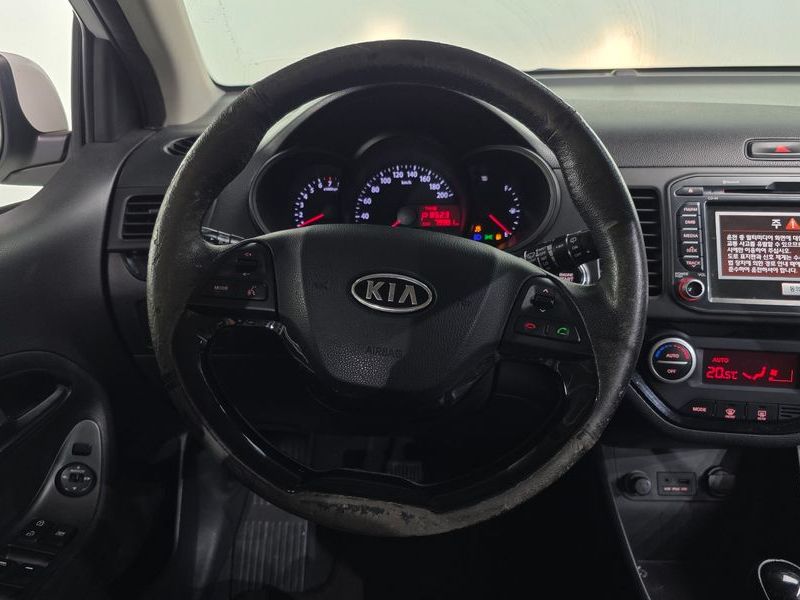 2012 Kia Morning Luxury photo 13