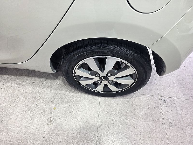 2013 Kia Morning Deluxe special photo 19