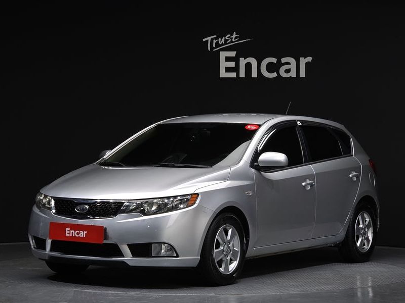 2013 Kia 포르테 해치백 1.6 GDI Deluxe photo 1