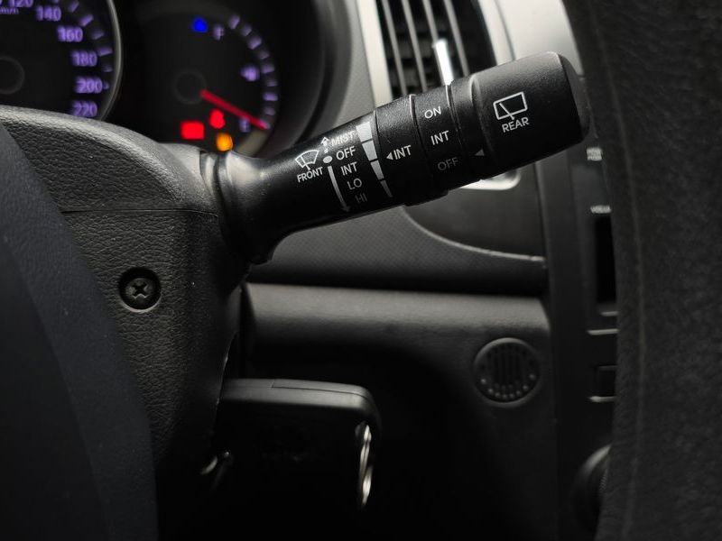 2013 Kia 포르테 해치백 1.6 GDI Deluxe photo 18