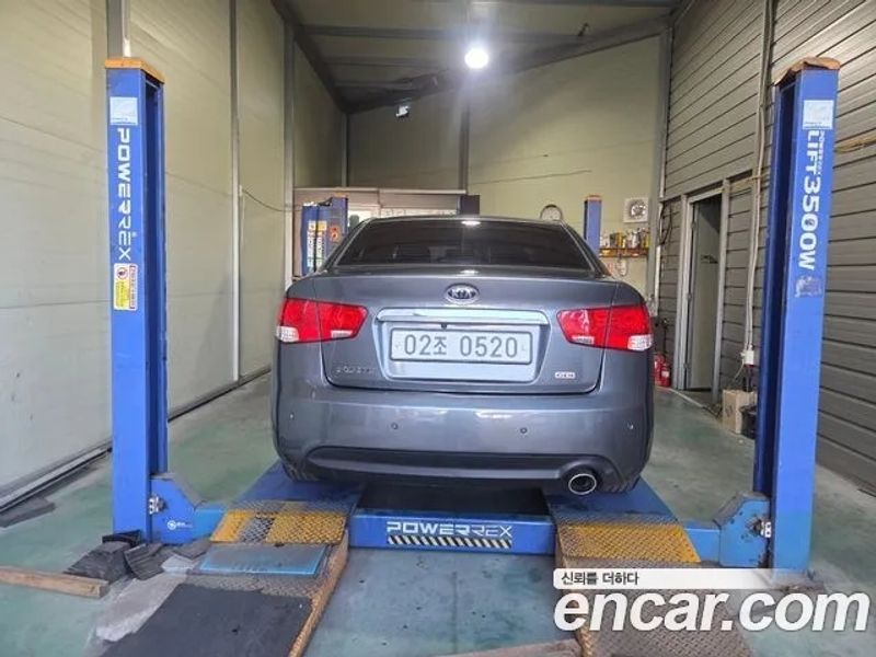 2013 Kia 포르테 1.6 GDI Luxury Standard photo 17