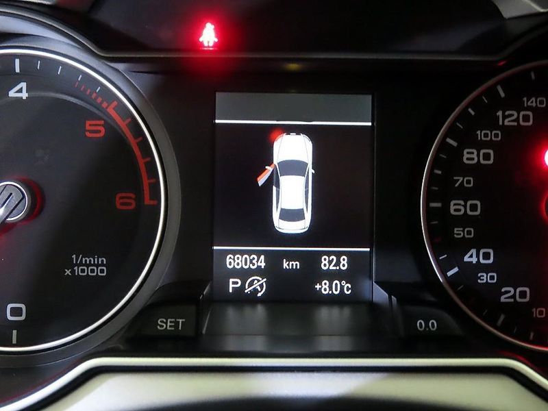 2015 Audi A4 30 TDI Dynamic B8 photo 9
