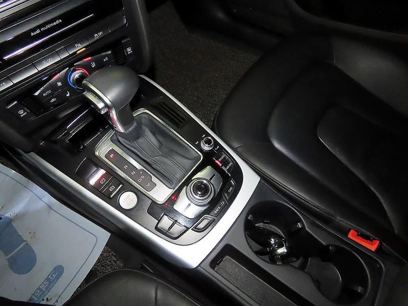 2015 Audi A4 30 TDI Dynamic B8 photo 12