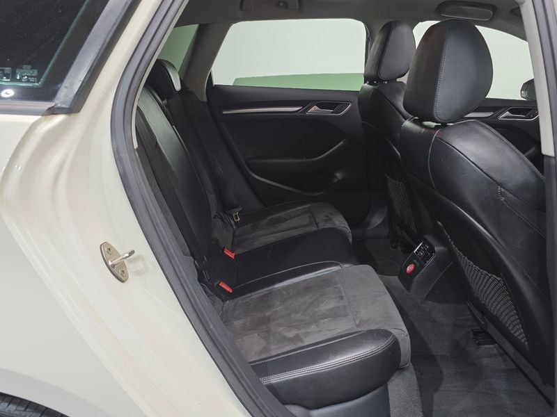2015 Audi A3 35 TDI Dynamic Sportback 8V photo 11
