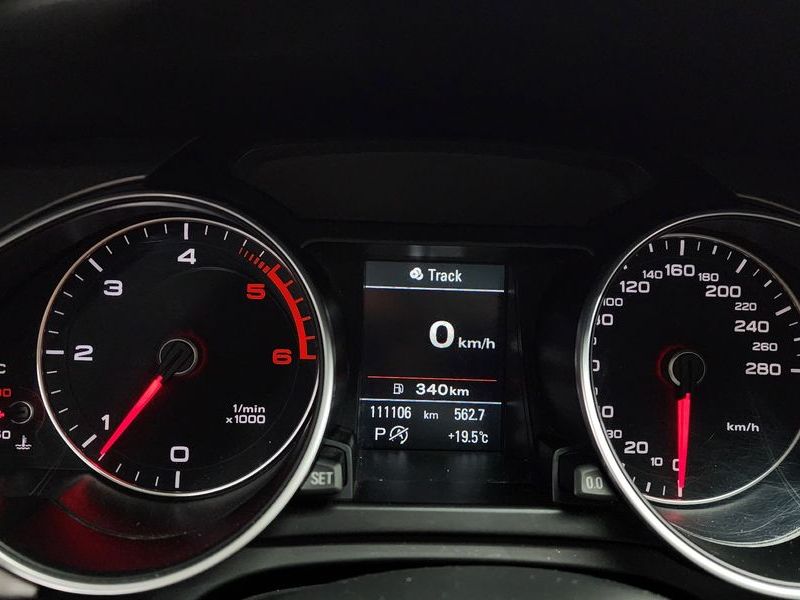 2015 Audi A5 35 TDI Quattro Sportback 8TA photo 8