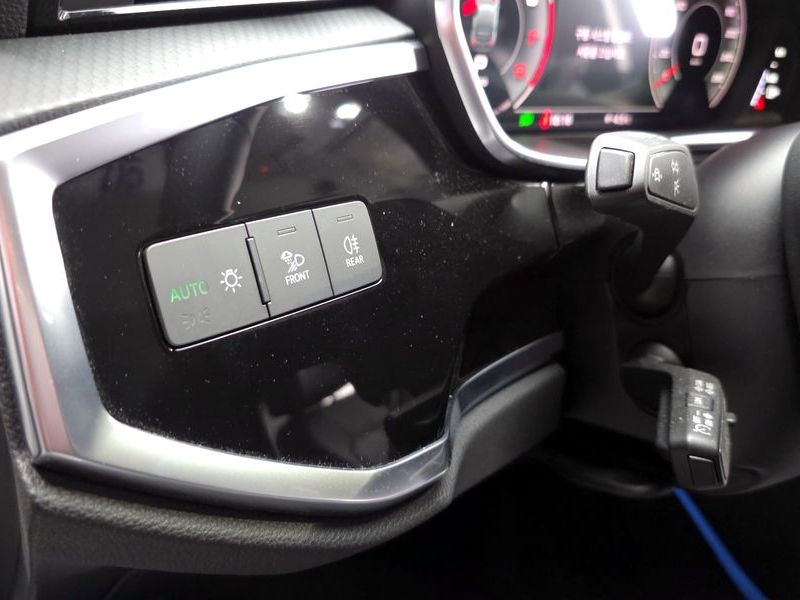 2025 Audi Q3 40 TFSI Quatrro Sport Back photo 14