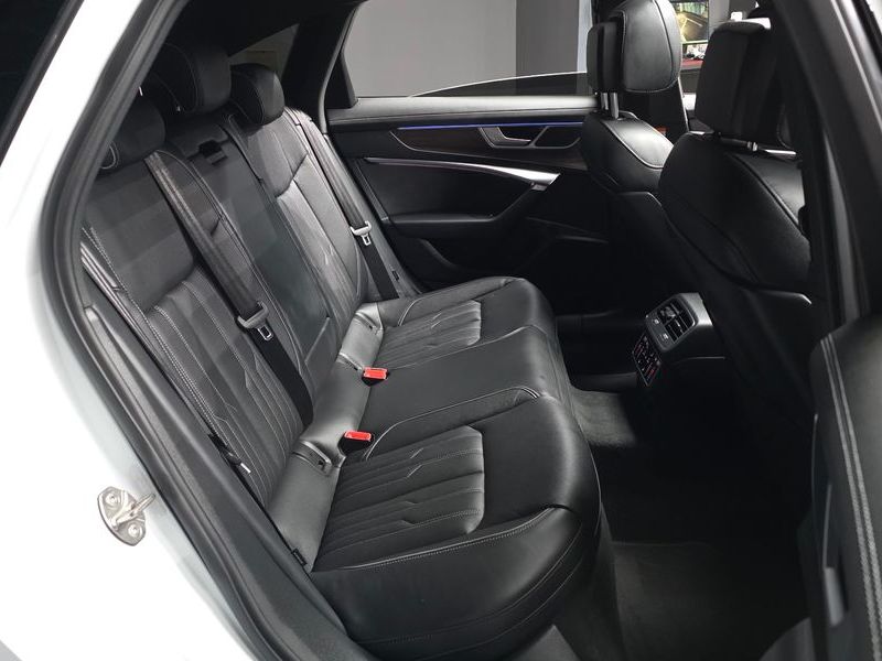 2025 Audi A6 45 TFSI Quattro Premium photo 12