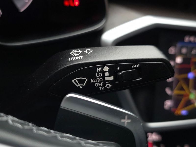 2025 Audi A6 45 TFSI Quattro Premium photo 29
