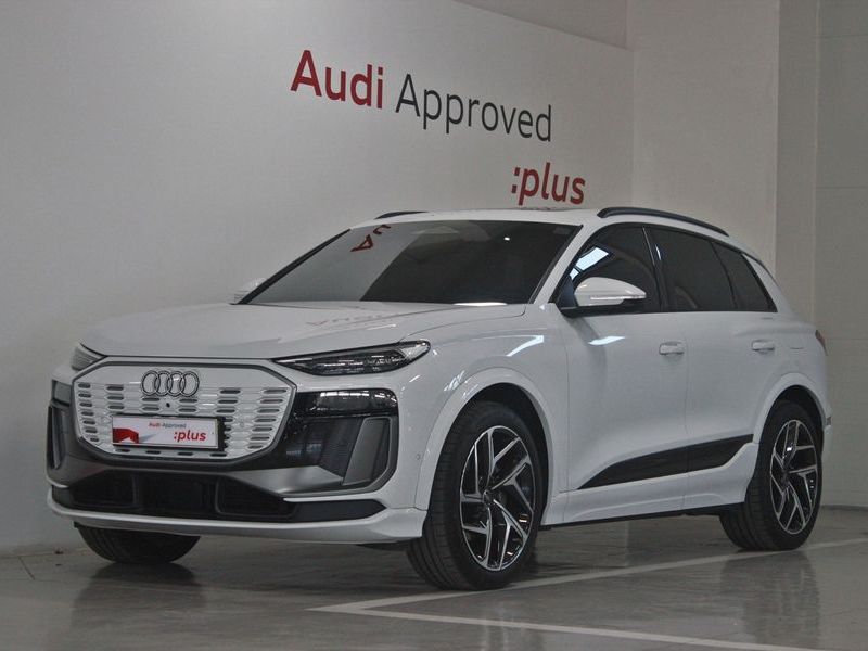 2025 Audi Q6 e-tron Premium Quattro photo 1