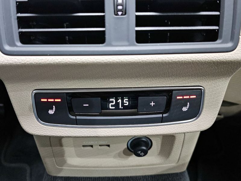 2024 Audi Q5 45 TFSI Quattro Premium photo 19