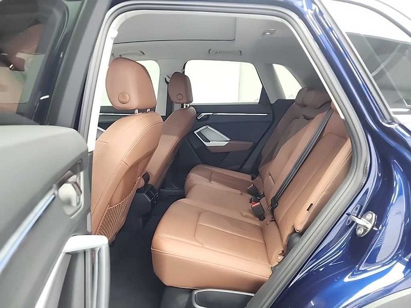 2023 Audi Q3 35 TDI photo 12
