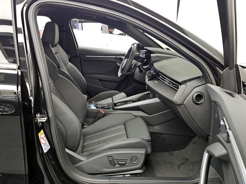 2025 Audi A3 40 TFSI Premium photo 11