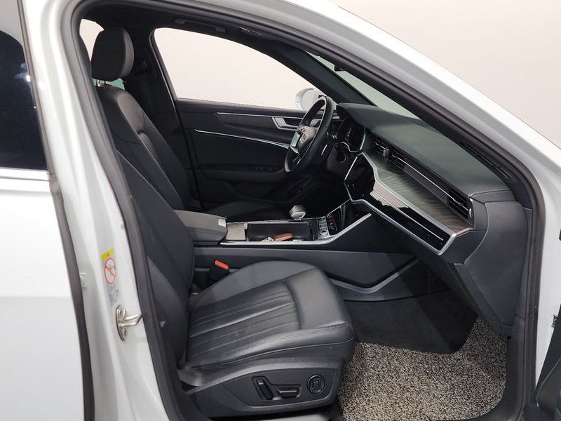 2022 Audi A6 40 TDI Quattro Premium photo 11