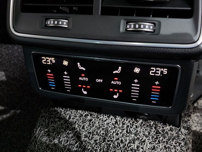 2022 Audi A6 40 TDI Quattro Premium photo 18