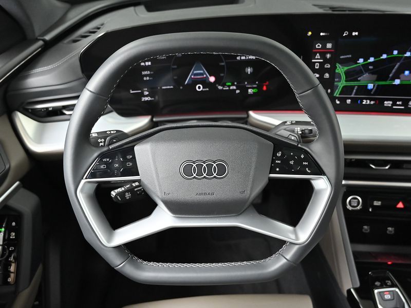 2025 Audi Q5 40 TDI Quattro S Line photo 13