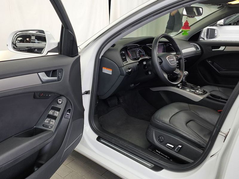 2013 Audi A4 2.0 TDI Quattro Dynamic B8 photo 10