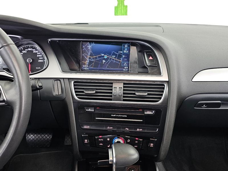 2013 Audi A4 2.0 TDI Quattro Dynamic B8 photo 14