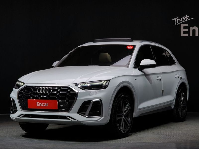 2021 Audi Q5 45 TFSI Quattro Premium photo 1