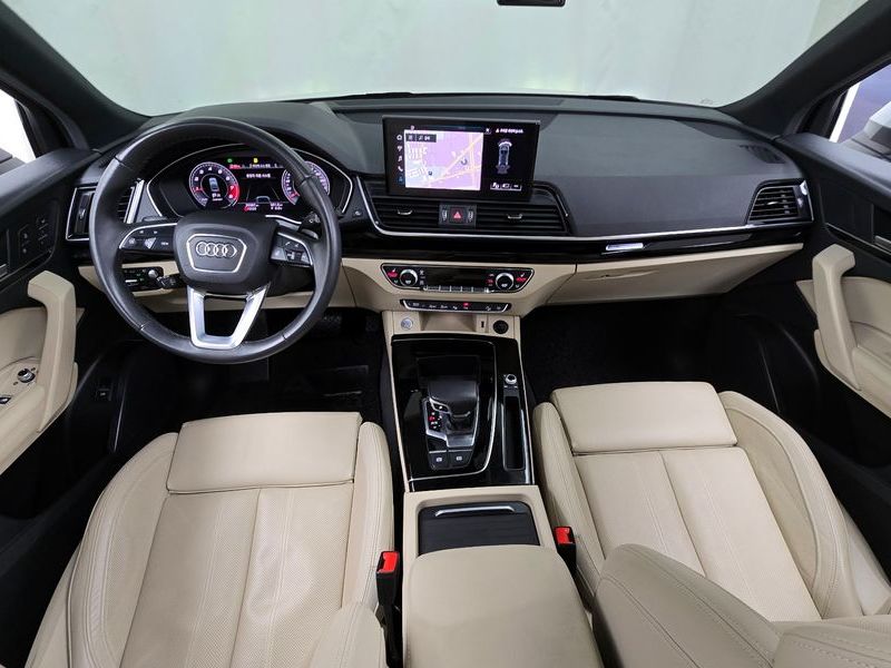 2021 Audi Q5 45 TFSI Quattro Premium photo 7