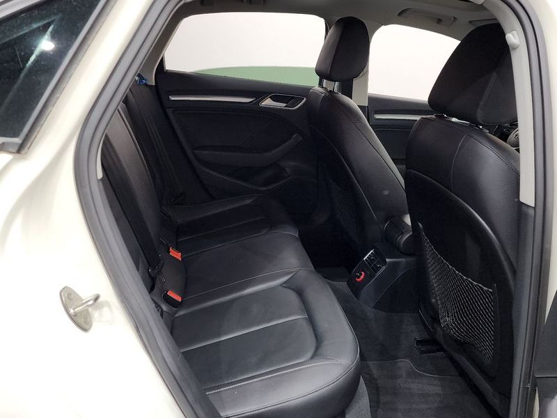 2014 Audi A3 2.0 TDI Dynamic 8V photo 11