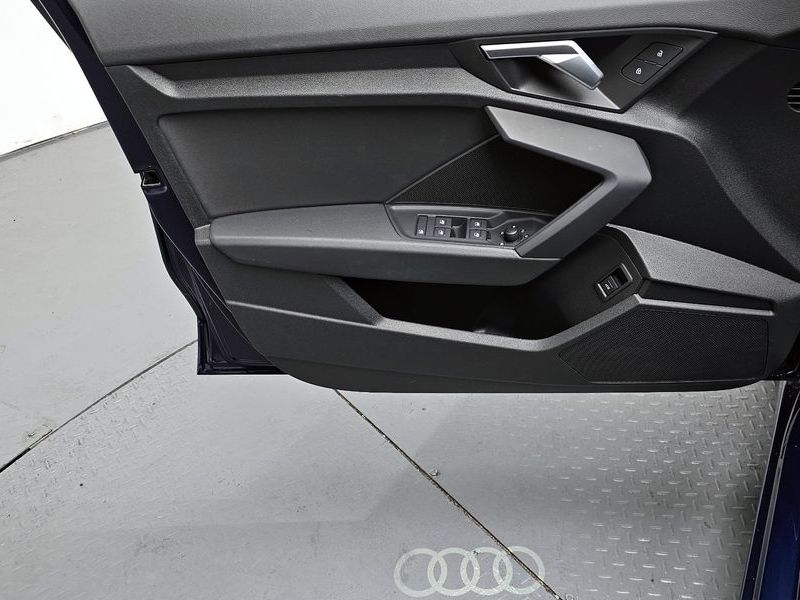 2024 Audi A3 40 TFSI photo 17
