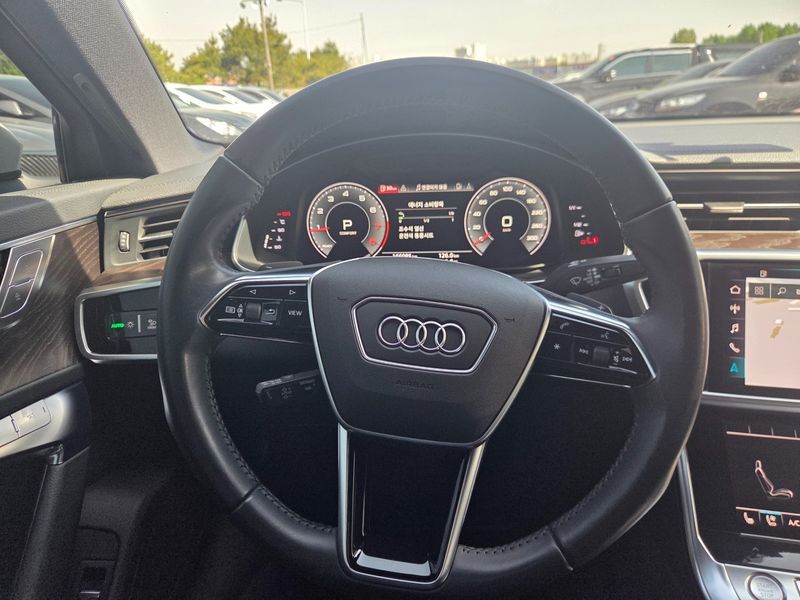 2020 Audi A6 45 TFSI Quattro Premium photo 10