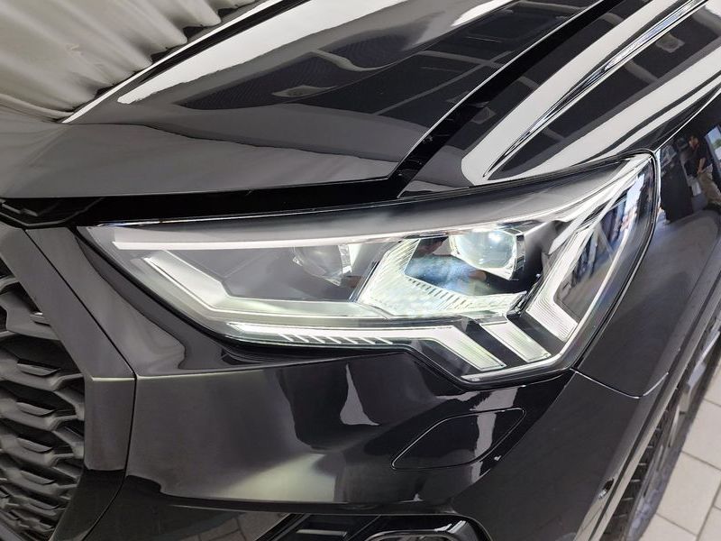 2025 Audi Q3 40 TFSI Quattro Premium Sport Back photo 22