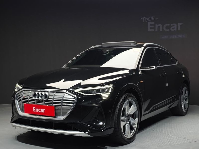 2022 Audi e-tron 55 Quattro Sportback photo 1