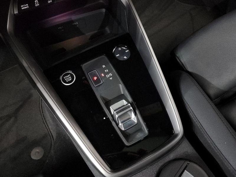 2023 Audi A3 40 TFSI Premium photo 9