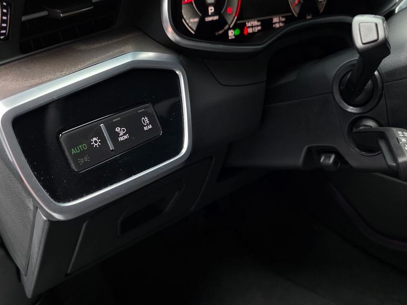 2023 Audi A6 45 TFSI Premium photo 18