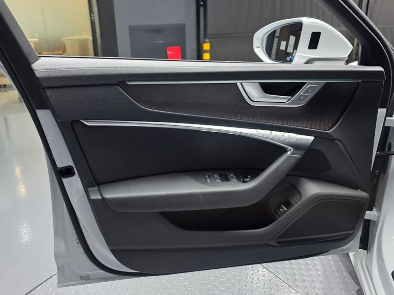 2023 Audi A6 45 TFSI Premium photo 24