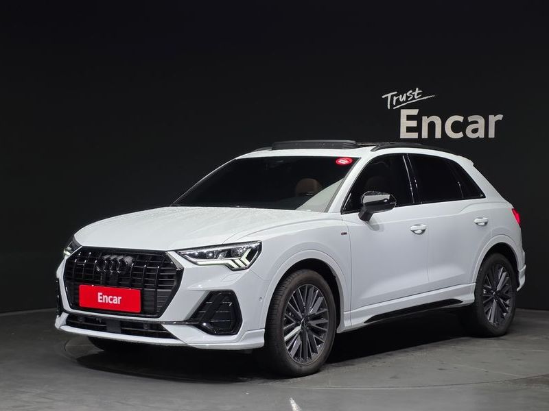 2025 Audi Q3 40 TFSI Quattro Premium photo 1