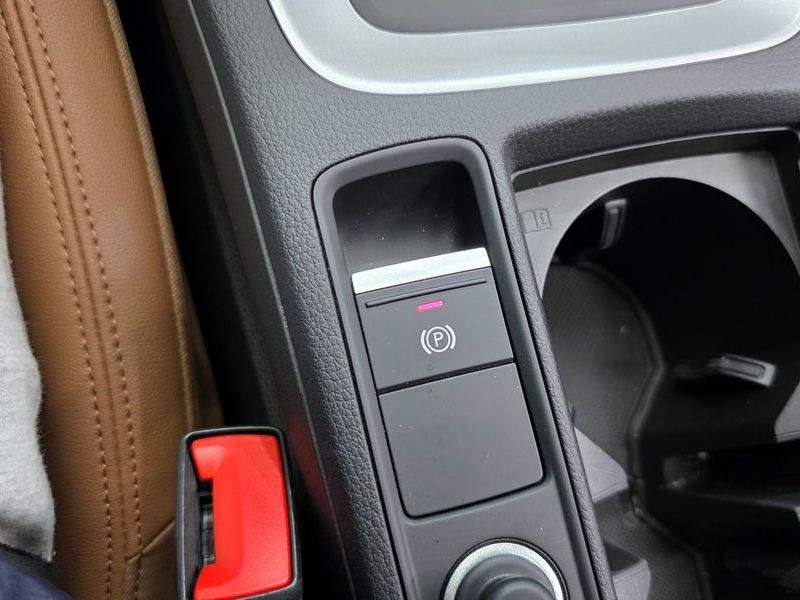 2025 Audi Q3 40 TFSI Quattro Premium photo 19