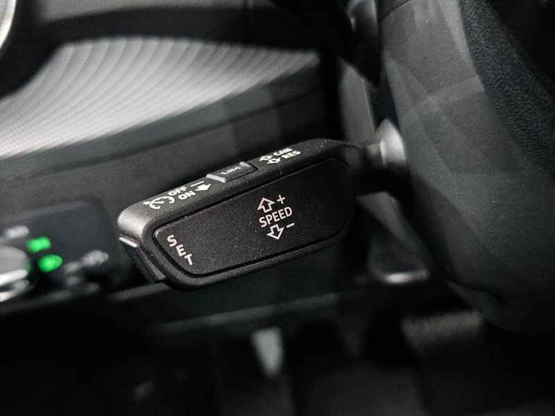 2023 Audi Q2 35 TDI photo 19