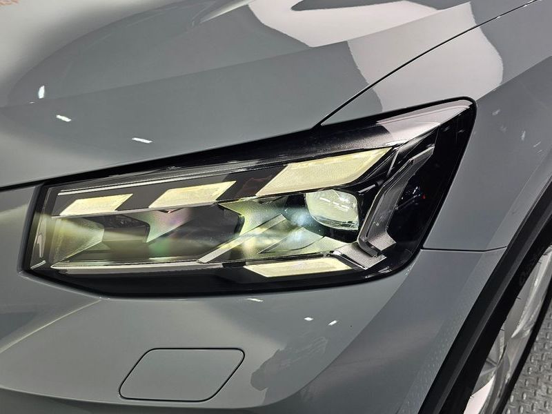 2023 Audi Q2 35 TDI photo 22