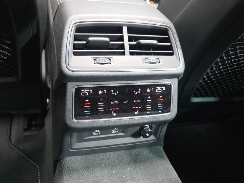 2025 Audi A7 55 TFSI Quattro Premium photo 18